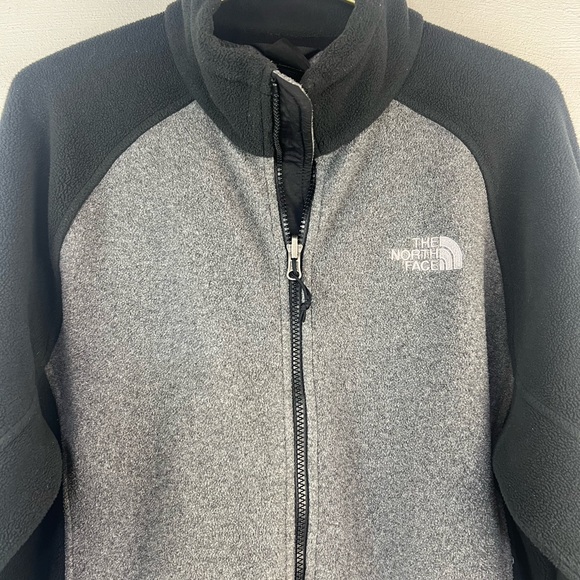 The North Face Khumbu Full Zip Fleece Jacket, Medium - Picture 3 of 8